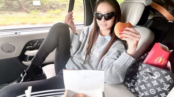 Vera Wang Claims Her Recipe For Youthful Looks Includes Dunkin’ Donuts, Vodka And McDonald’s