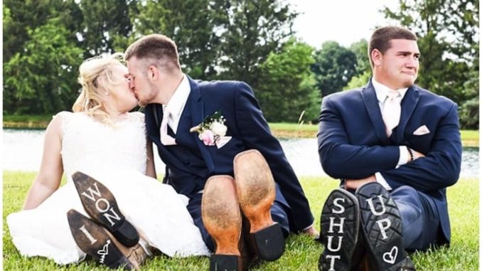 Place À L’humour : Des Photos De Mariage Hilarantes Prises Au Bon Moment