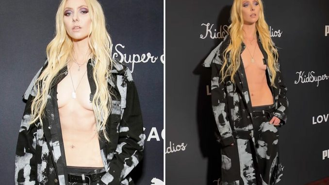 Former Hollywood Child Star Stuns With Exposed Breasts And Chiseled Abs On Red Carpet