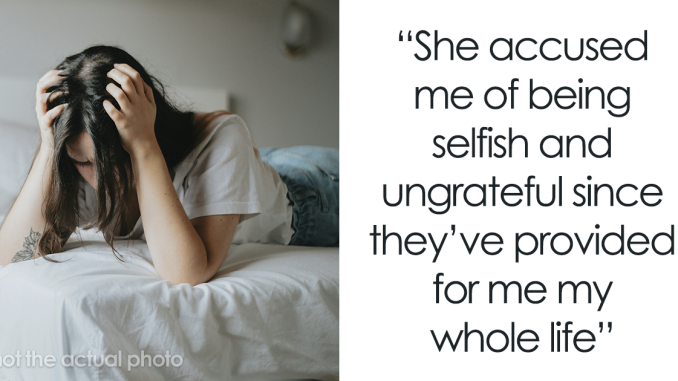Parents Steal $990 From Daughter, Call Her Selfish And Ungrateful For Refusing To Give More