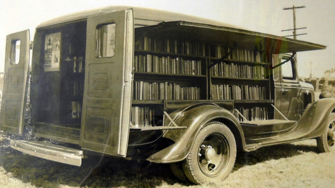 Before Amazon, We Had Bookmobiles: 72 Rare Photos Of Libraries-On-Wheels